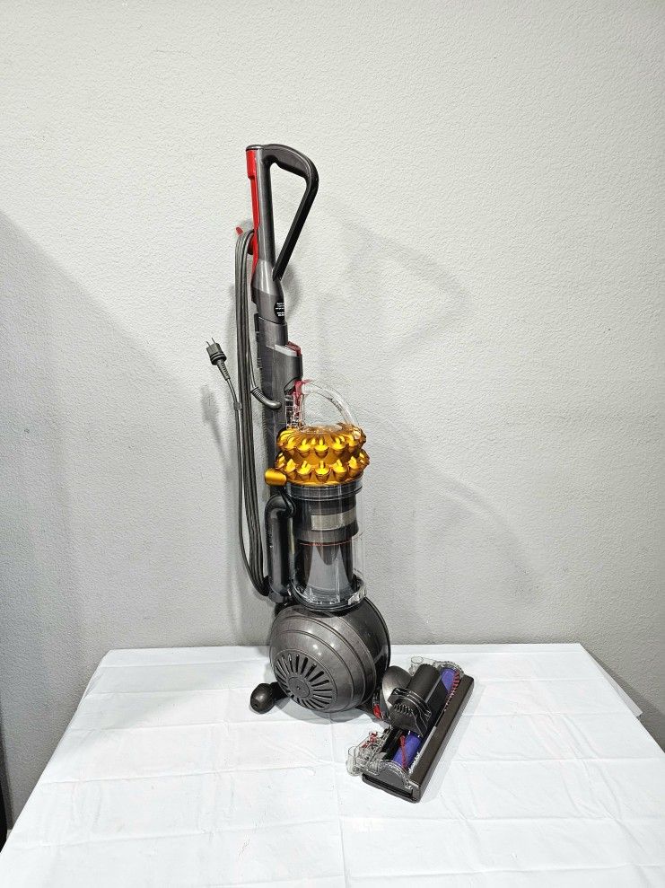 dyson cinetic big ball total clean upright vacuum