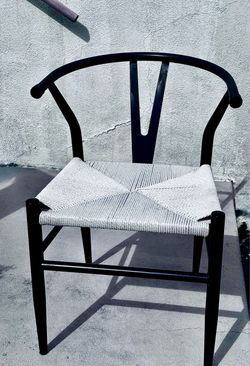 DINING CHAIRS WISHBONE WEAVE Set of 4 $100