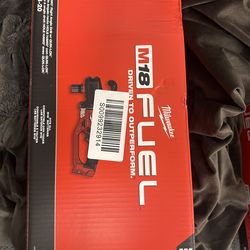 Milwaukee m18 fuel hole hawg right angle drill w quick lol