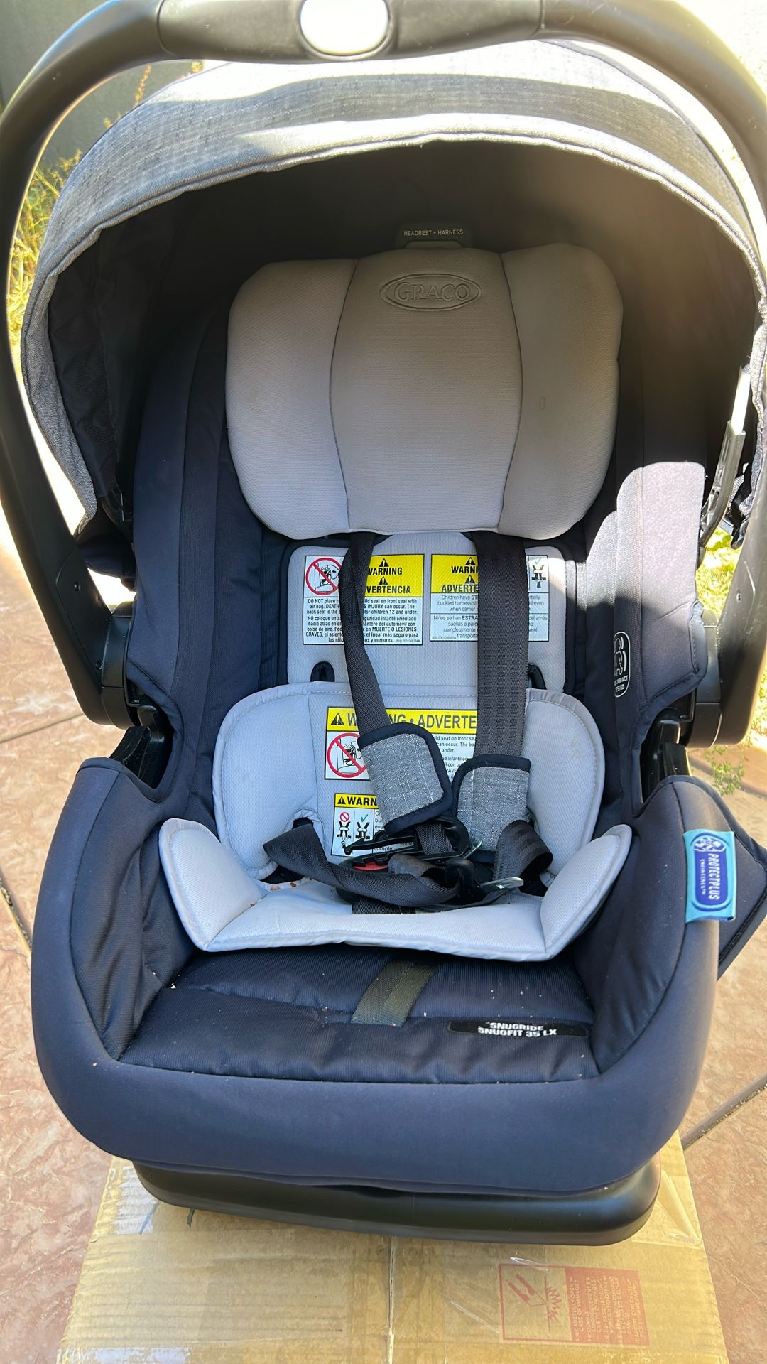 GRACO - Car Seat And Base- For Babies And Infants