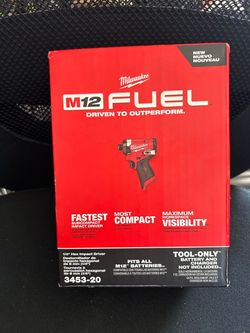 Brand new Milwaukee M12 impact driver tool only $120 cash only pickup only in Menifee