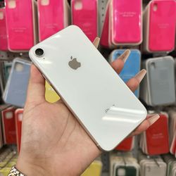 iPhone XR 64GB