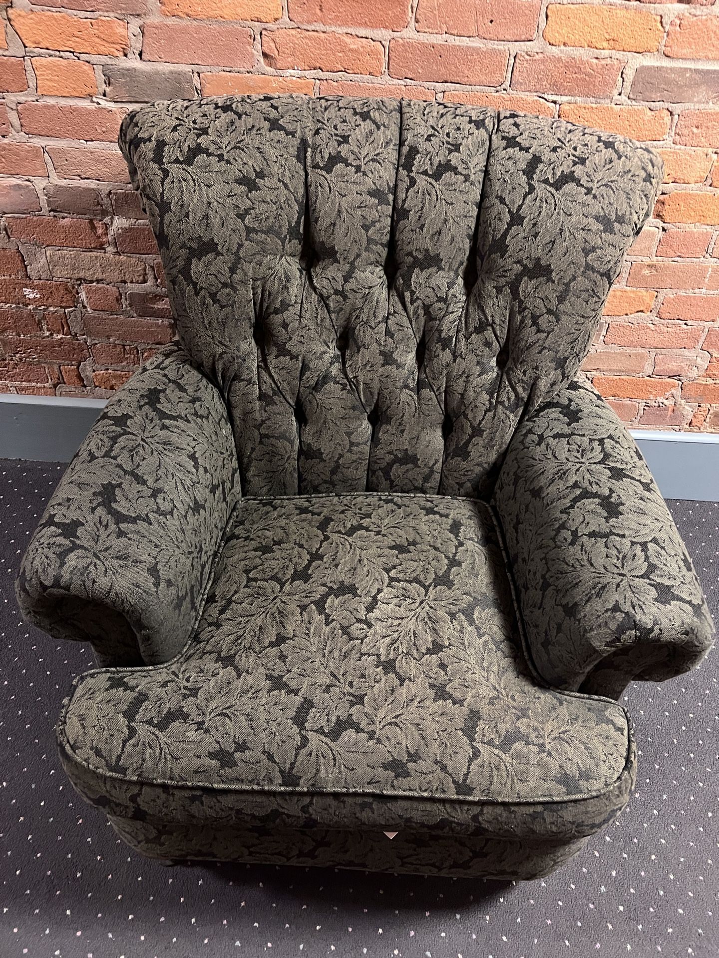 Arm Chair Flexsteel Frame FREE