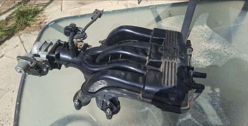 Ford Explorer intake manifold