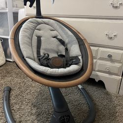 Maxi-Cosi Cassia Swing, Essential Graphite