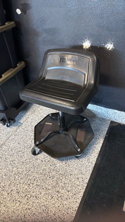 ICON Rolling Shop Stool