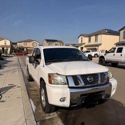 2011 Nissan Titan