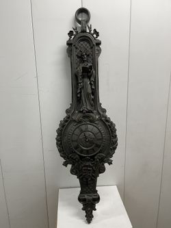 wall clock antique Style A Statue