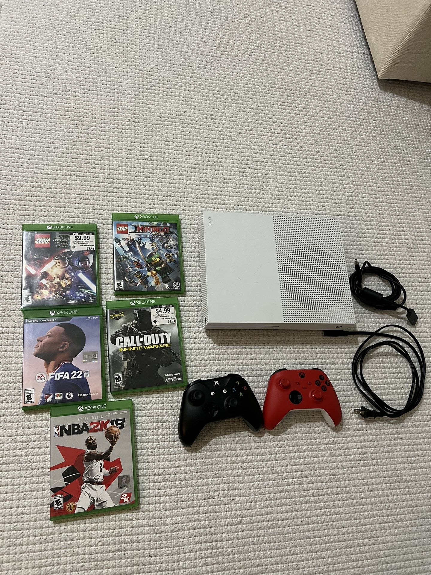 Xbox One S Console Bundle – 2 Controllers + 5 Games