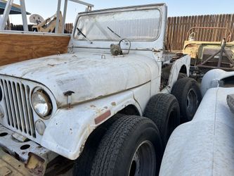 76,71,48 Jeep Body And Complete Jeep Lot Sale