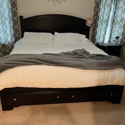 King bed frame with 2 storage drawers