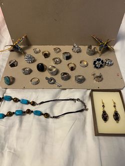 Women’s rings