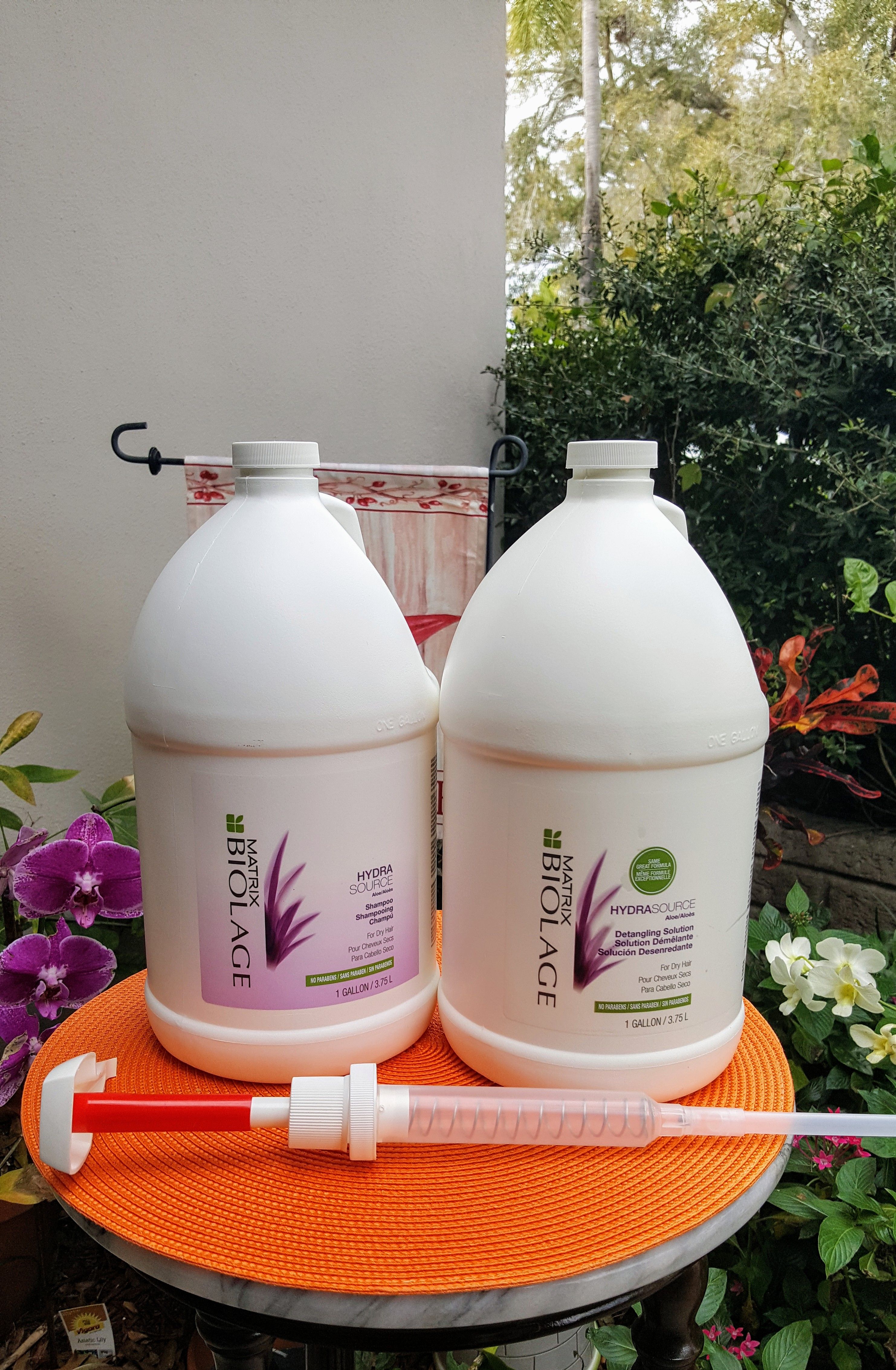 Matrix Biolage Hydra Source Shampoo and Detangling solution