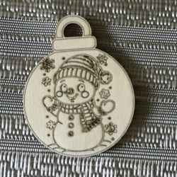 Designed a gift for the christmas  by your name    3 ornament  by $ 10  