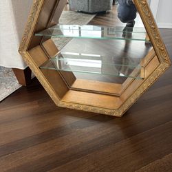 $110 Vintage Bombay Collection Display Shelf