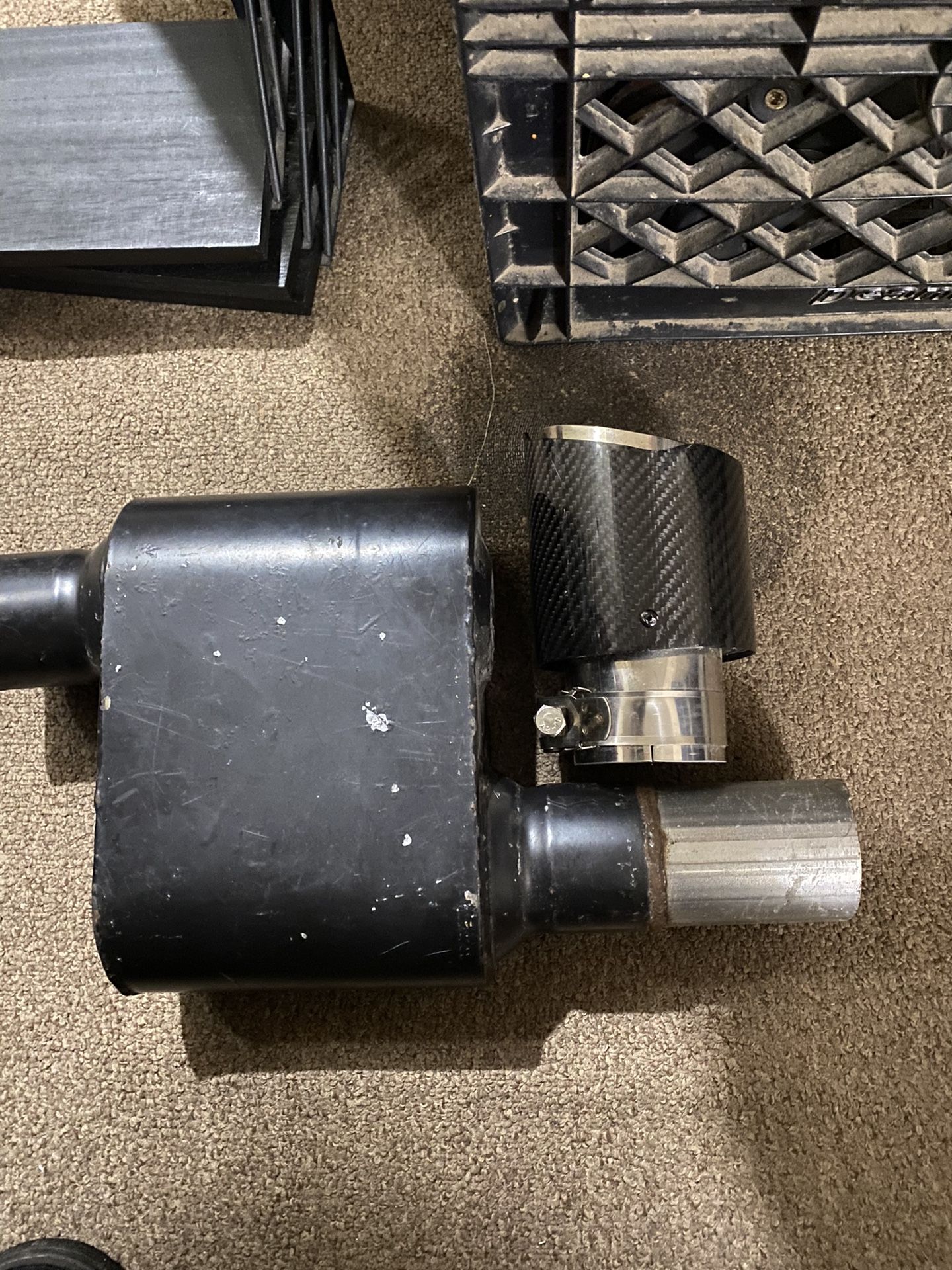 Black Magna Flow , Black Carbon Fiber Exhaust, & A Right Control Arm For 2005-2009  Ford  Mustang 