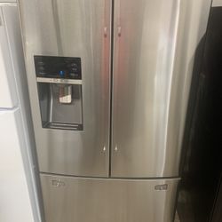 Samsung Refrigerator ( Counter Depth )