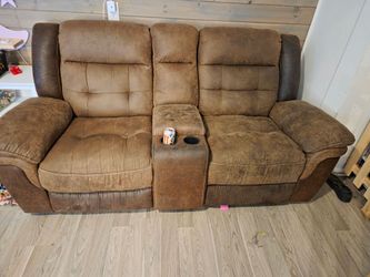 Free reclining and rocking couch