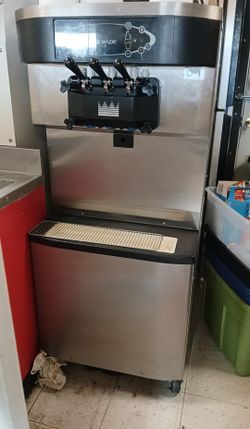 Taylor Soft Served Ice Cream Machine 