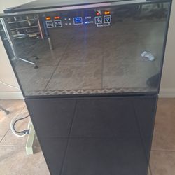 AVANTI COMMERCIAL, RESIDENTIAL WINE, ALCOHOL BOTTLES, BEVERAGES COOLER 