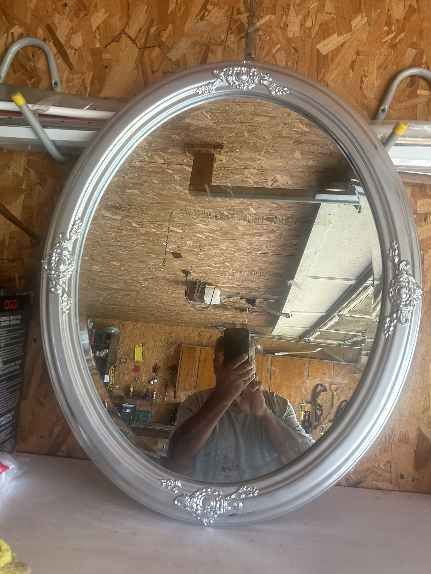 Mirror 