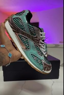 New color way bottegas