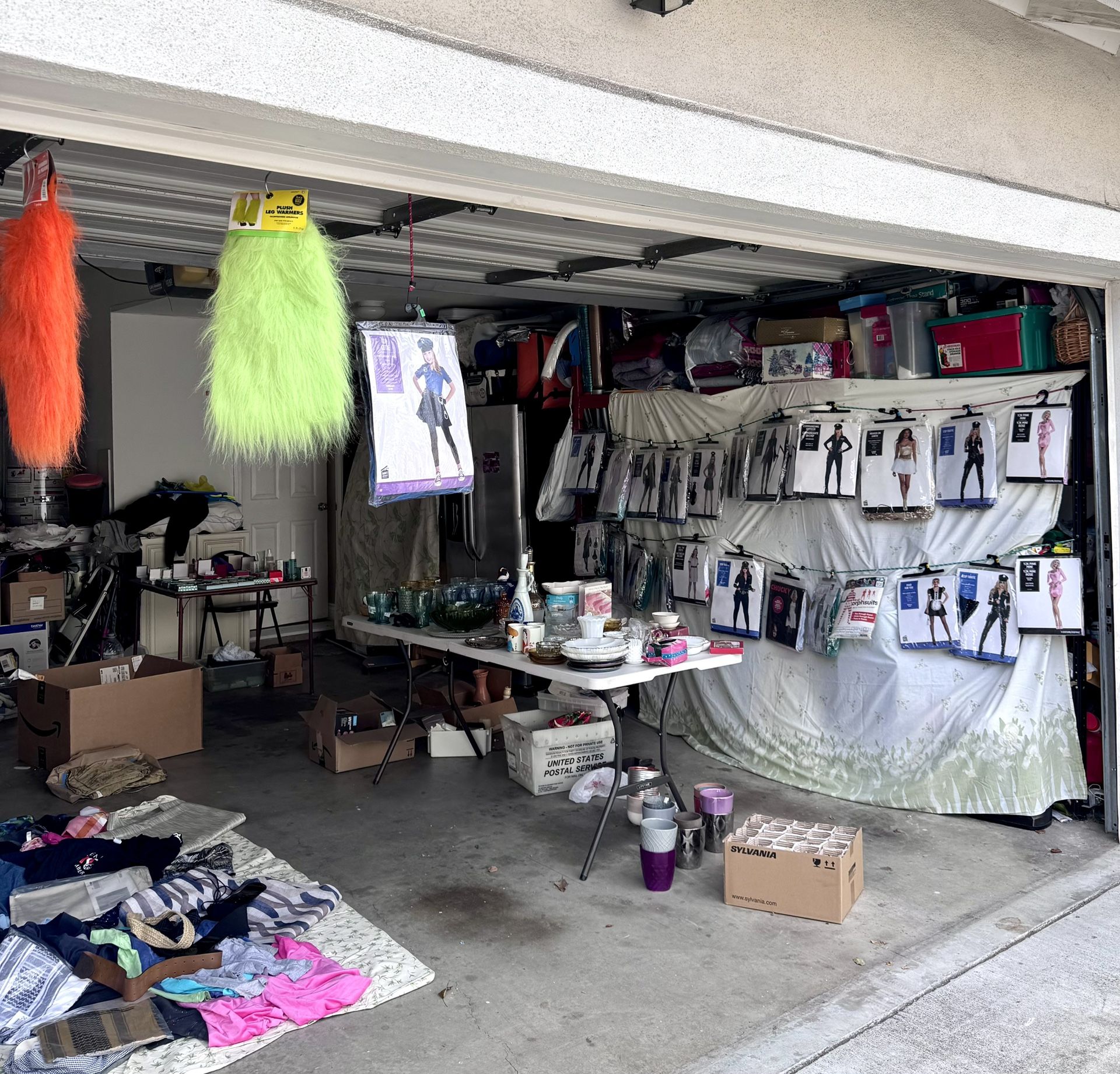 Garage Sale Monrovia, Costumes, Collectibles, Clothing, Household