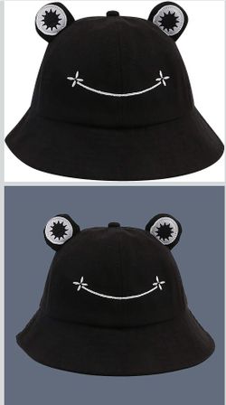 Black Frog Bucket Hat 