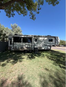 2018 keystone montana 3120RL