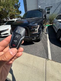 Llaves de autos / car keys and remotes