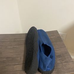 Water shoes