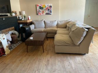 Free Sectional