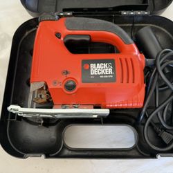 Jigsaw with Blades & Case Used a Few Times