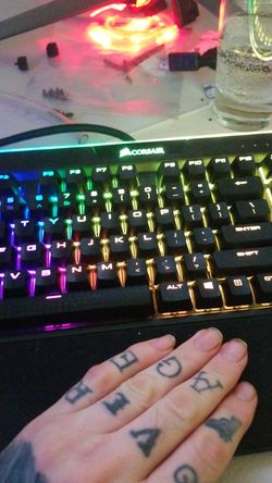 Corsair k95 keyboard
