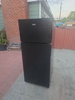 Hot Point Refrigerator