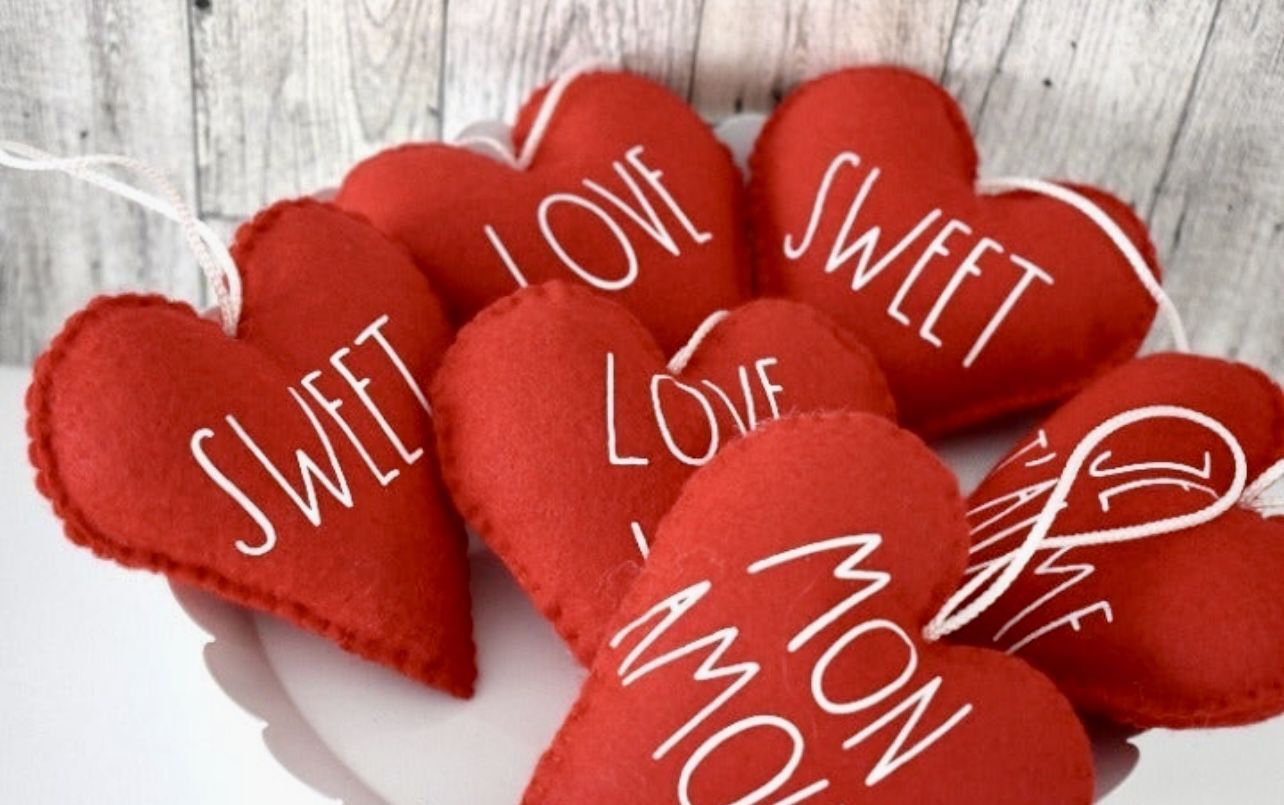 Valentine’s Day 3 Felt Hearts Ornaments /home Decor