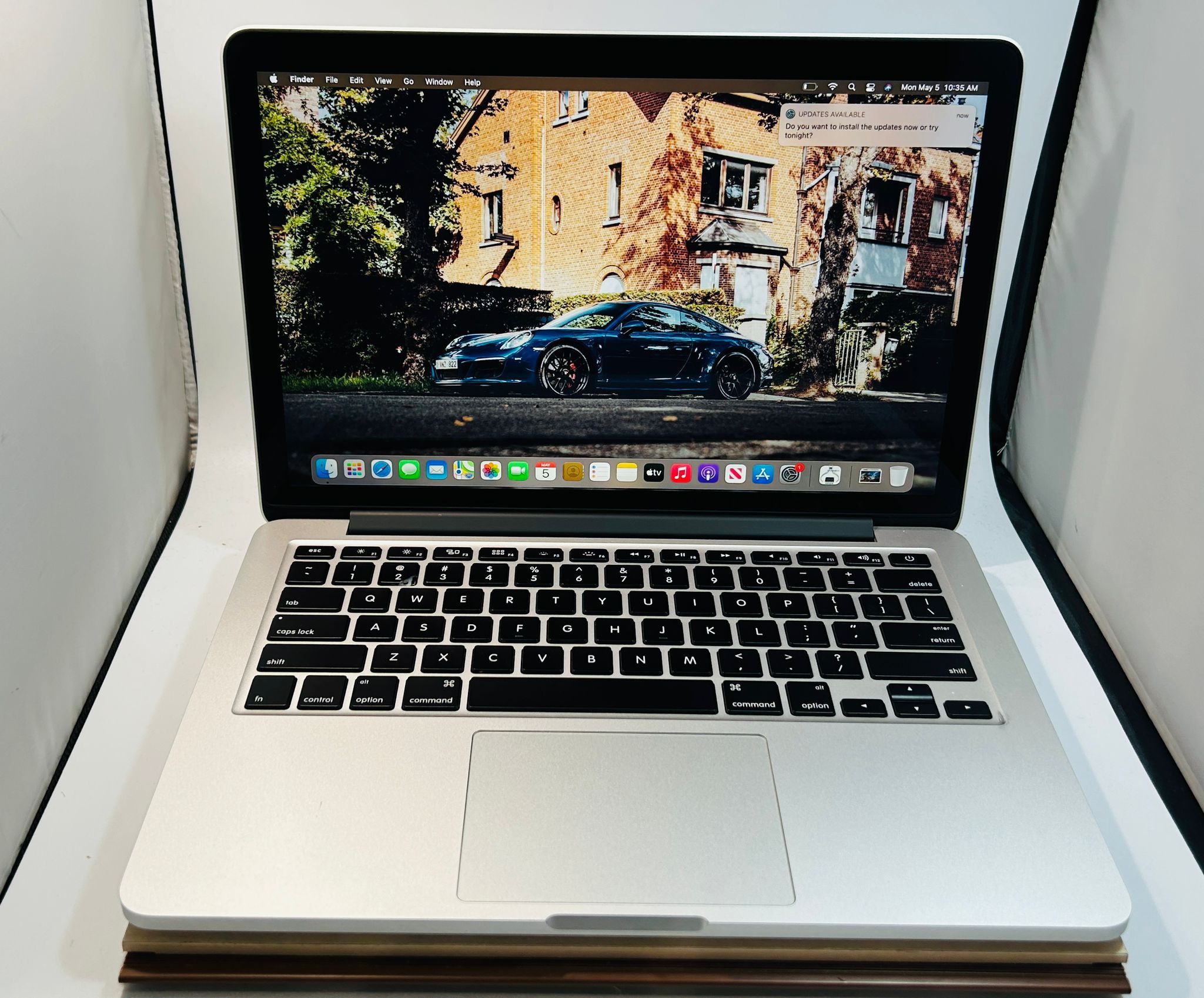 Apple MacBook Pro Late 2013 i5 8GB 500GB Read Description