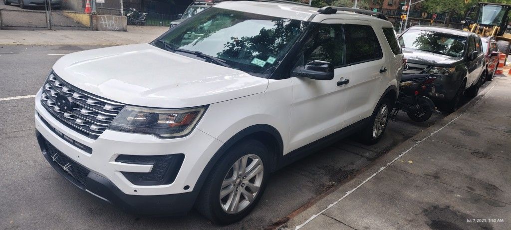 Ford Explorer - Great Condition - Inspected $9500 Obo