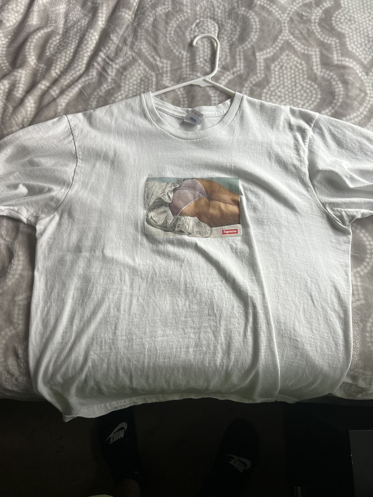 Supreme Booty Tee