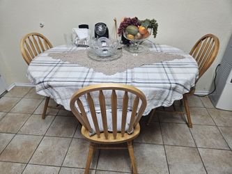 Kitchen Dinning Table