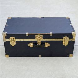 Concourse black vintage steamer trunk faux leather footlocker wooden luggage storage chest with key