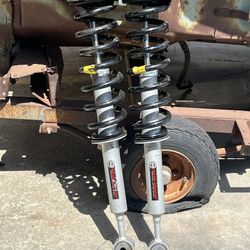 Rough Country Ford Quick lifts