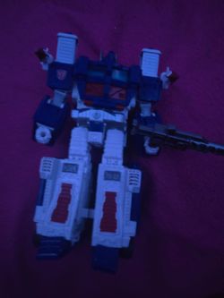 Transformers Kingdom Ultra magnus
