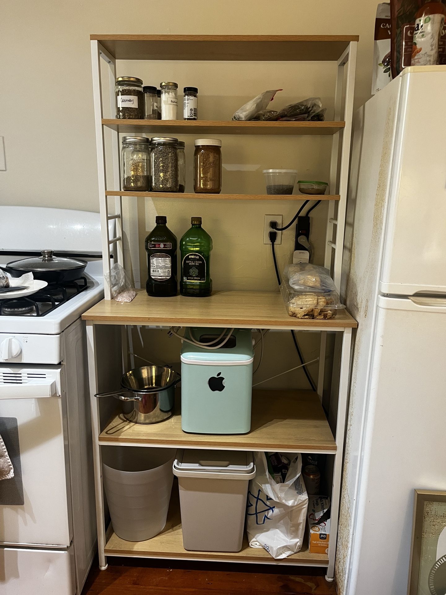 Bakers Rack, Kitchen Shelves