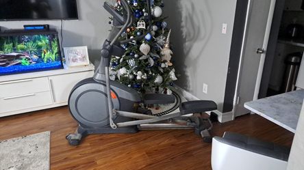 Máquina De Ejercicio