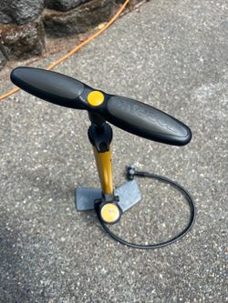 Top peak Joe Blow Sports Bike Pump with gauge