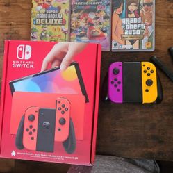 Nintendo Switch OLED Mario Edition. Bundle