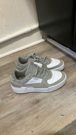 Puma Low-Top Sneakers Gray White 8.5 US