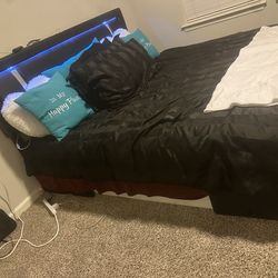 King Size Bed And Mattress