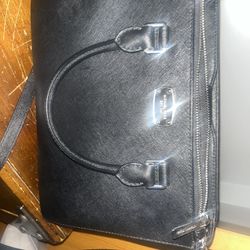 Michael kors Handbag - Black Crossbody